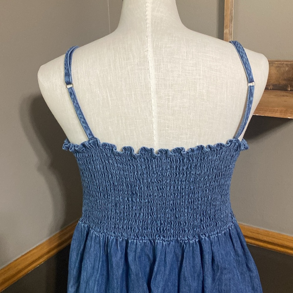 Universal Thread Denim Tiered Button Front Sleeve… - image 7